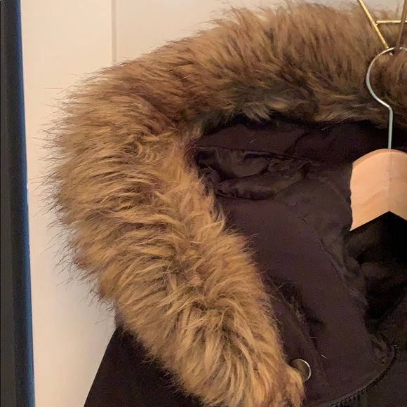 winter parka - Picture 2 of 5